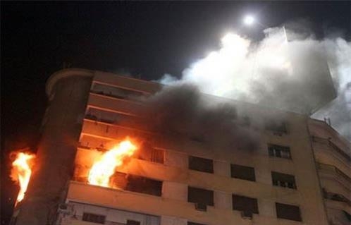 إخماد حريق داخل شقة سكنية فى العباسية دون اصابات 1