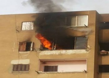 إطفاء الجيزة تسيطر على حريق شقة سكنية فى الدقى دون اصابات 7