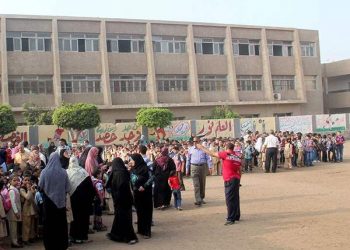 المحكمة تفصل مدرسًا تحرش جسديًا بـ120 تلميذة في الإسكندرية 5