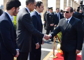 السيسي ينيب كبير الياوران في واجب عزاء الرئيس الأسبق حسني مبارك 7