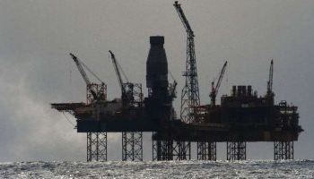 انخفاض سعر برميل النفط الكويتى 15.56 دولار 1