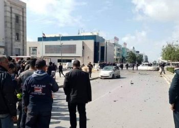 تفجير انتحاري أمام السفارة الأميركية في تونس 6