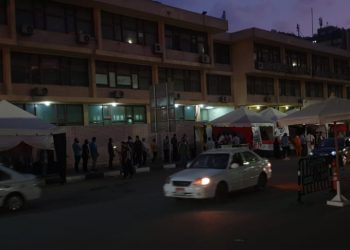 بالصور .. استمرار التوافد أمام لجنة الجامعة العمالية بمدينة نصر 3