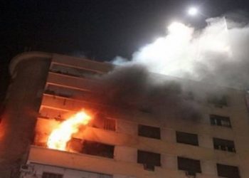 إخماد حريق شقة سكنية فى منشأة القناطر 1