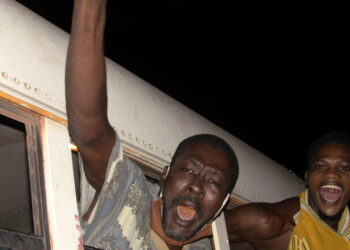 عاجل| منفذو انقلاب غينيا يطلقون سراح العشرات من السجناء السياسيين 6