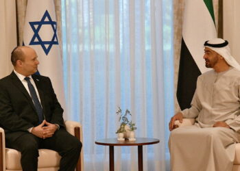 رئيس وزراء إسرائيل ينهي زيارته للإمارات 3