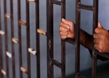 حبس عاطل لاتهامه بحيازة 14 طربة من مخدر الحشيش بالسلام 10