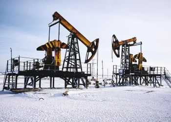 محلل سياسي: النفط الروسي لا يمثل أهمية كبيرة لأوروبا على عكس الغاز الروسي 1