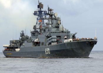 روسيا تعلن غرق سفينة حربية في البحر الأسود 2