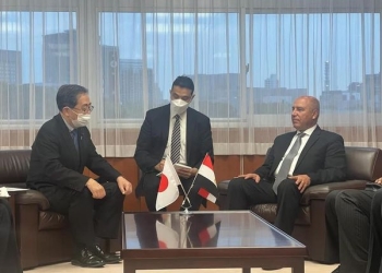 وزير النقل يبحث مع وزير الأراضي والبنية التحتية الياباني الموقف التنفيذي للخط الرابع للمترو 7