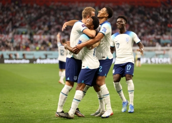 إنجلترا تضرب إيران بـ ثلاثية في الشوط الأول من مونديال قطر 6