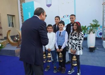 عاجل | الرئيس السيسي يشارك إفطار الأسرة المصرية بـ الاسمرات 1