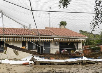 وفاة 22 شخص في فيضانات جنوبي البرازيل 3