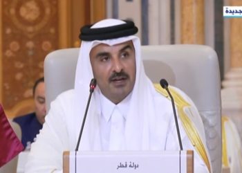 أمير قطر يهنئ بوتين بفوزه بفترة رئاسية جديدة ويعرب عن أمله في مواصلة تطوير العلاقات بين البلدين