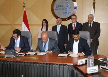 وزير النقل: مصر لاتبيع موانئها ومستمرون في تنفيذ المشروعات 3