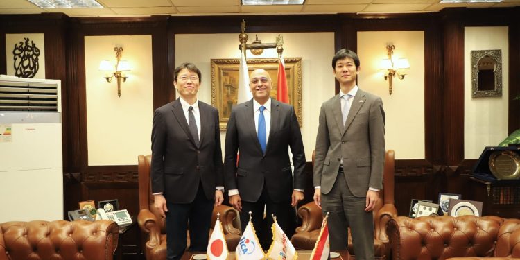الرئيس التنفيذي لجهاز تنمية المشروعات يستقبل الوفد الياباني في مصر من أجل تعزيز التعاون الدولي الاقتصادي 1
