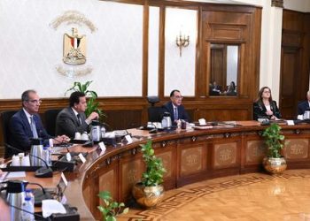 رئيس الوزراء يترأس الاجتماع الدورى لمتابعة تنظيم مؤتمر الاستثمار المصري الأوروبي