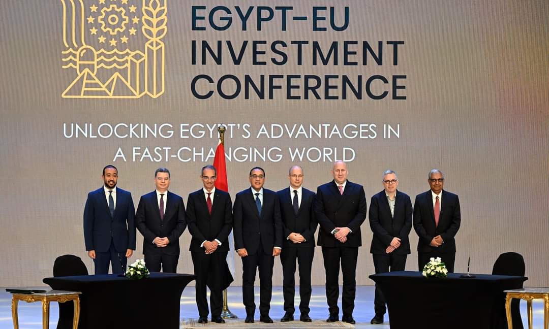 رئيس الوزراء يشهد توقيع اتفاقيتين تجاريتين بين الشركة المصرية للاتصالات وميدوسا الأوروبية 2